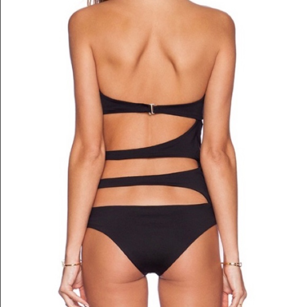 Lisa Lozano one piece cutout swimsuit black large - Picture 4 of 8